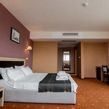 Hotel Oxford By Timhotels 3*