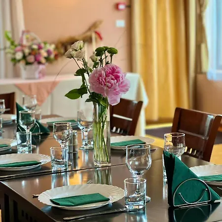 Hotel Oxford By Timhotels 3*