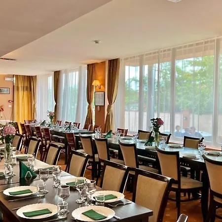 Oxford By Timhotels Hotel 3*
