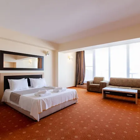 Oxford By Timhotels 3* ティミショアラ