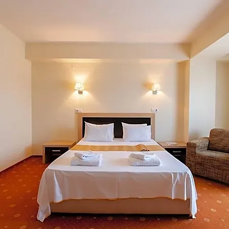 Oxford By Timhotels فندق 3*