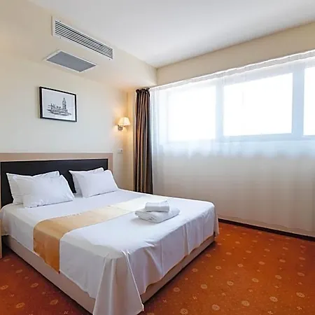 Oxford By Timhotels 3* تيميشورا