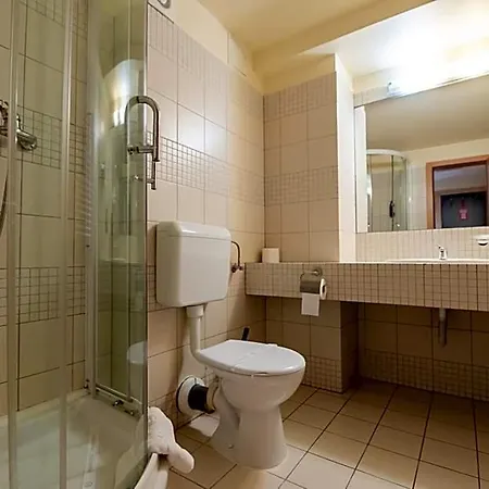 فندق Oxford By Timhotels 3*