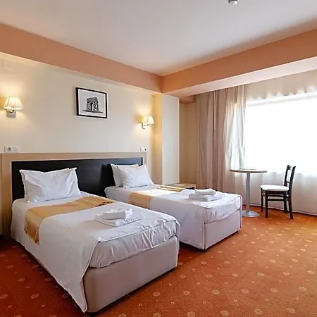 Oxford By Timhotels تيميشورا