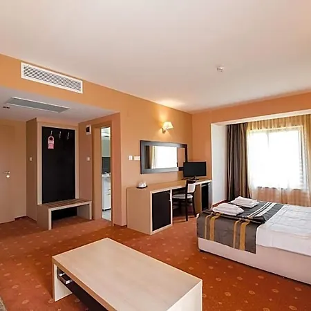 Oxford By Timhotels تيميشورا