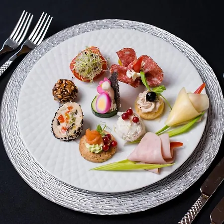 Oxford By Timhotels Hotel 3*